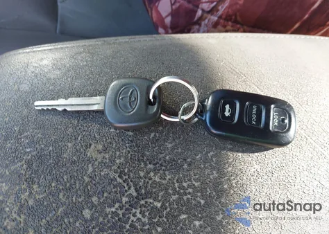 2004 Toyota Camry Xle from USA, damaged, VIN 4T1BE30K74U800852